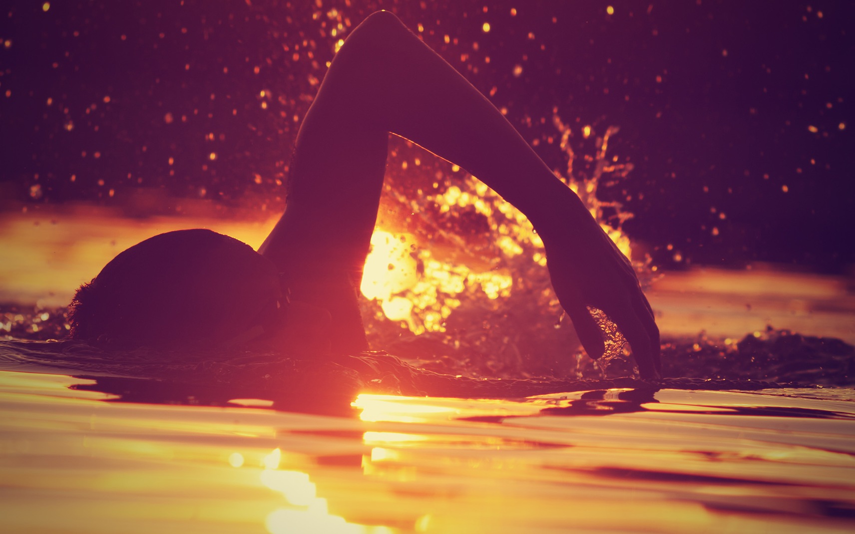 The 5 Biggest Benefits Of An Early Morning Swim the-5-biggest-benefits-of-an-early-morning-swim