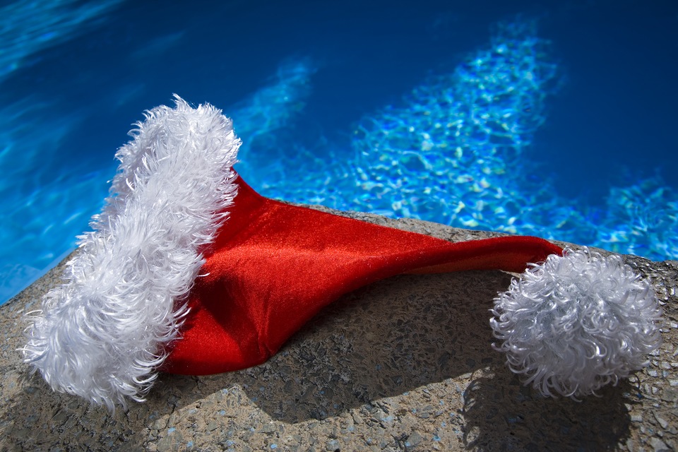 Holiday Decor for your Central Florida Pool