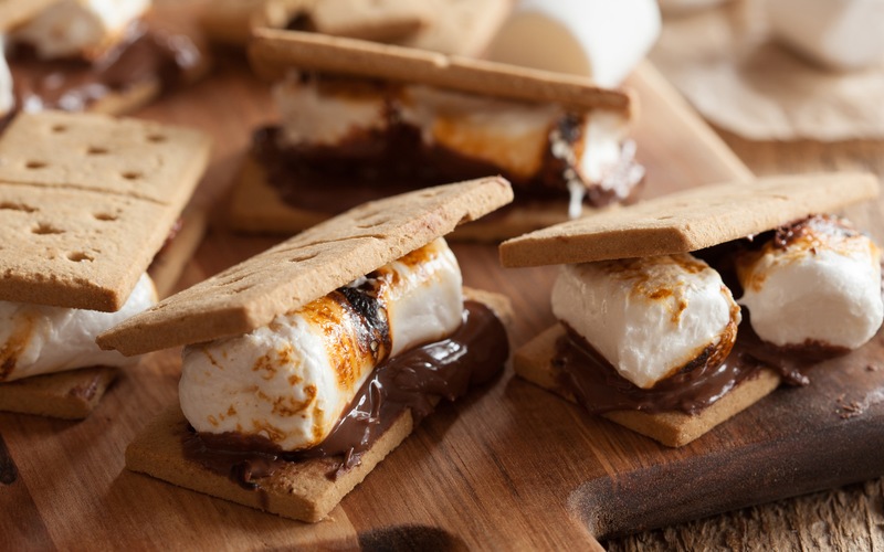 Celebrating National S’mores Day in Your Daytona Beach Pool