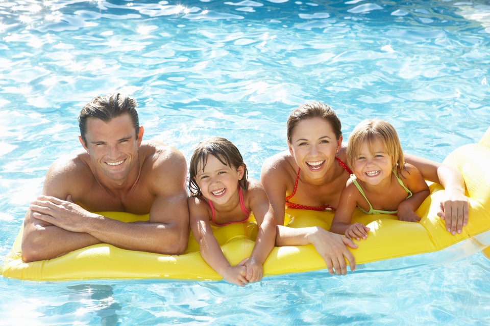 Orlando Pools: Four Unique Heating Options