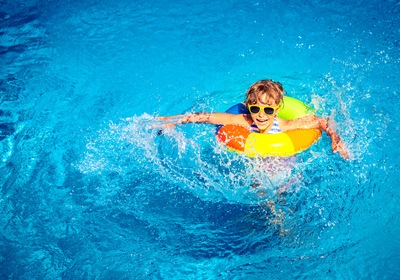 Making Waves in Your Central Florida Pool