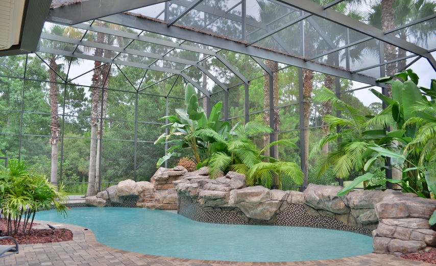 Central Florida Pools: What’s in a Shape?